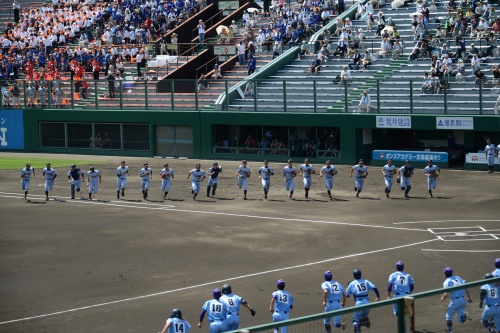 試合開始