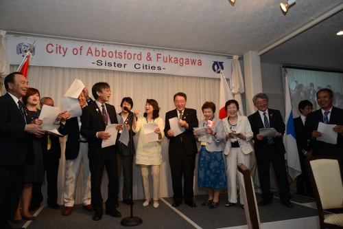 返礼夕食会の様子