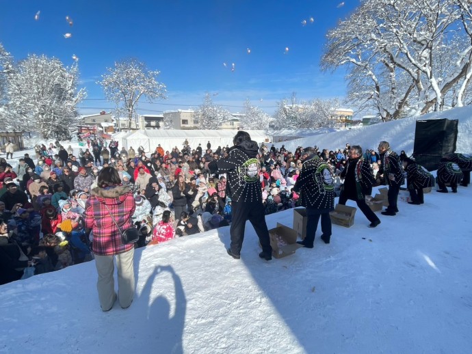 3.市民雪像