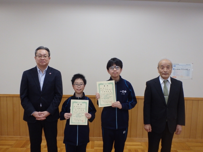 12月17日　一已中学校　優秀作品表彰