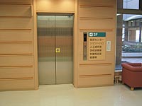 2階専用エレベーター
