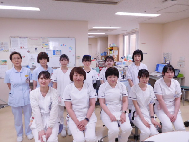 5東病棟スタッフ集合写真